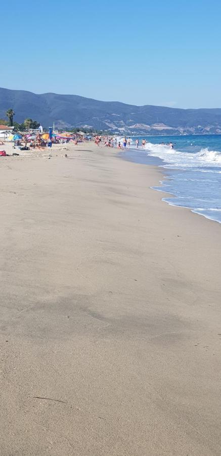 Apartment With Two Rooms Near The Beach Asprovalta Buitenkant foto