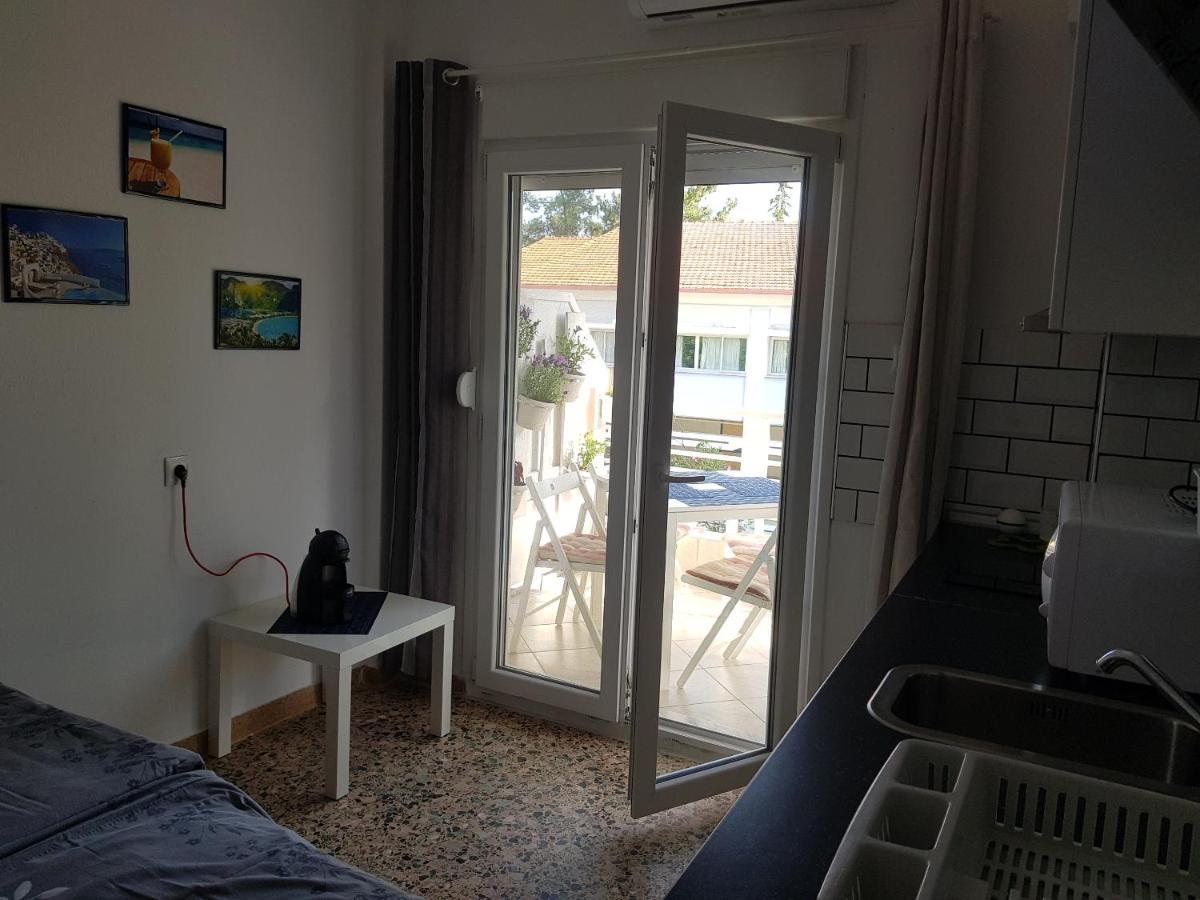 Apartment With Two Rooms Near The Beach Asprovalta Buitenkant foto